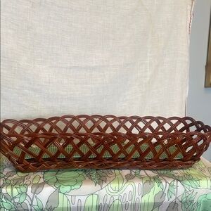 Elegant Brown Woven Basket perfect for bread